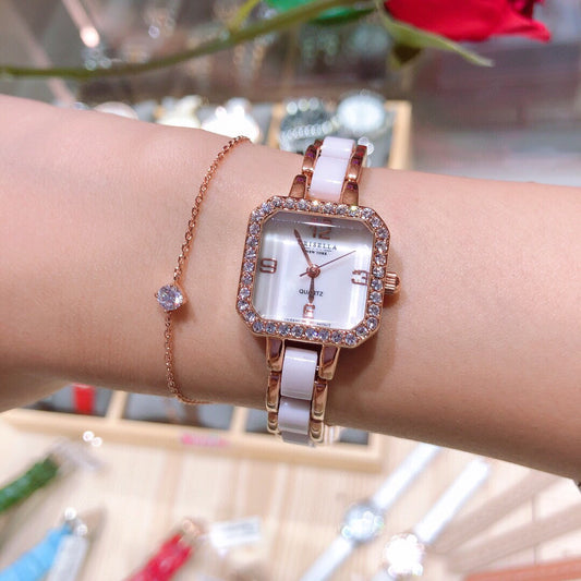 雅緻小香風鋯石石英手錶