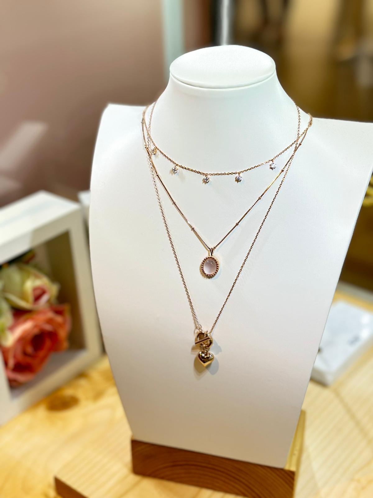 <tc>Pink Moonstone Dotty Necklace</tc>