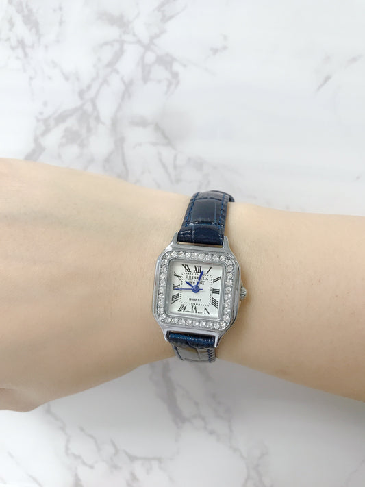 經典閃爍鋯石圈真皮石英手錶