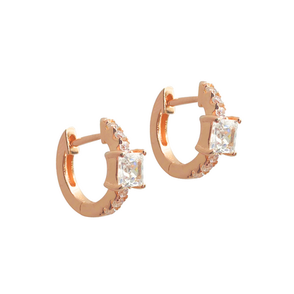 <transcy>Crystal Solitaire Pave Huggie Earrings</transcy>