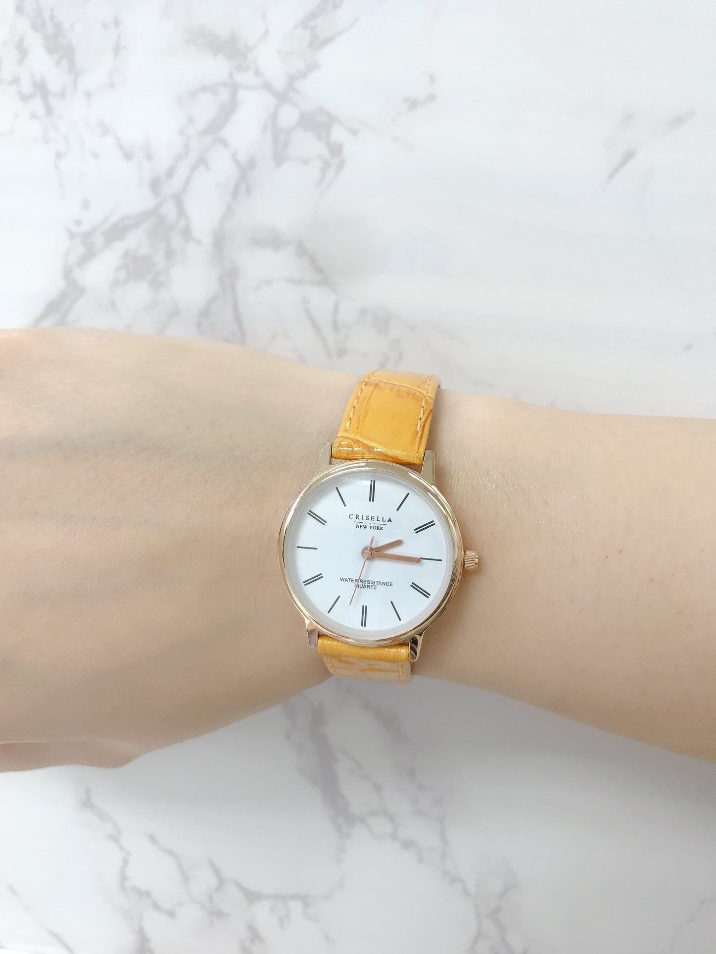 <transcy>Minimal Thin Leather Watch</transcy>